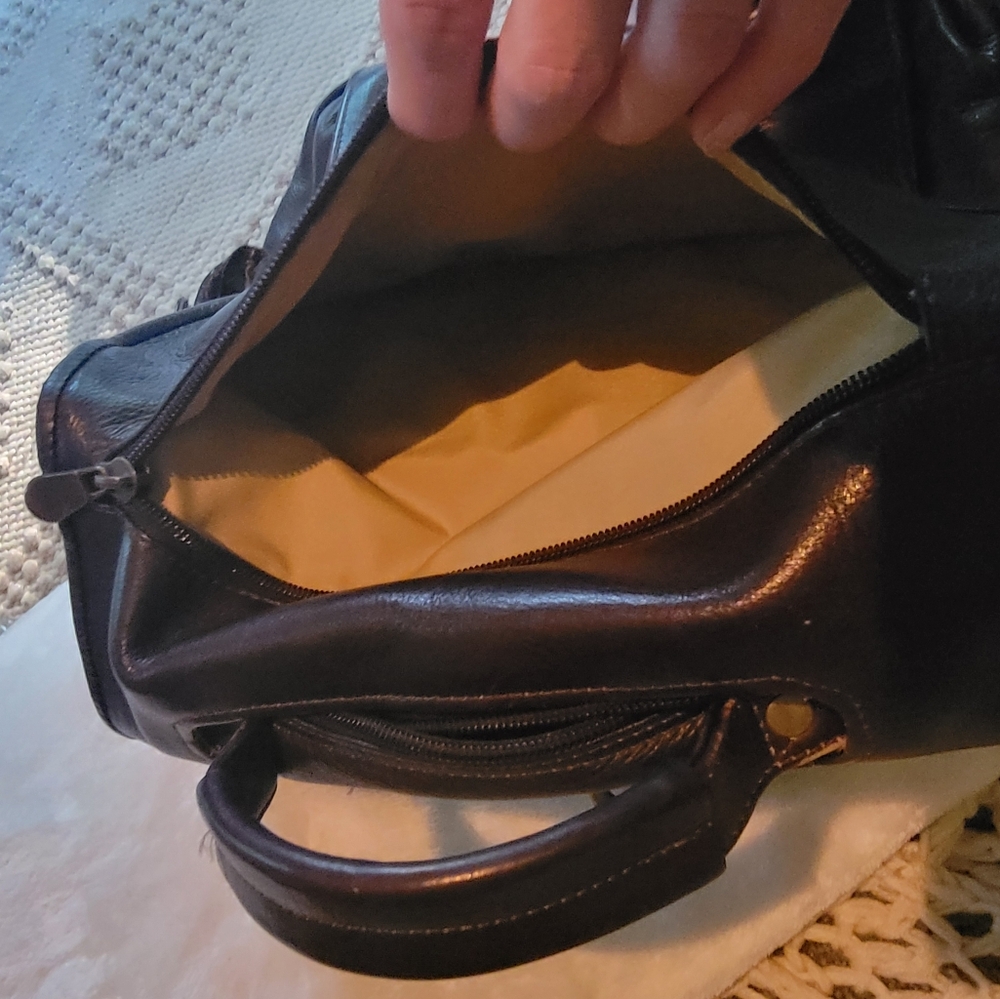 Leather Bag - Picture 6 of 14